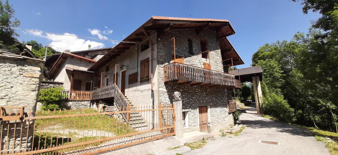 Apartamento La Casa Del Gigante Frassino Acceglio Exterior foto